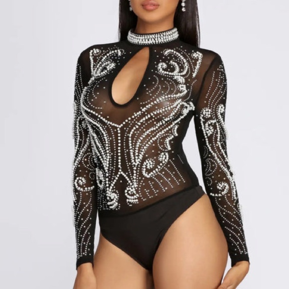 Small Chic Black mesh sheer pearls S Embellished Bodysuit - Picture 1 of 11